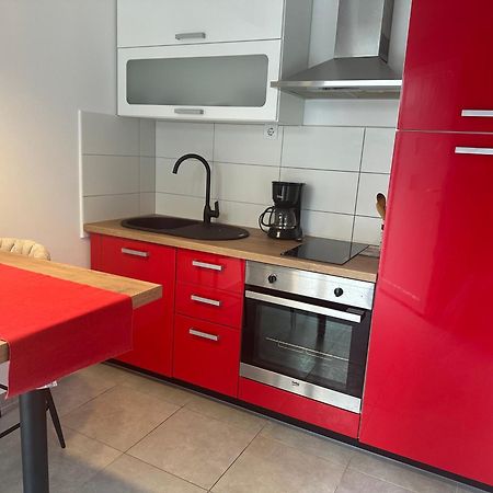 Apartments Peloza Porec Exterior photo