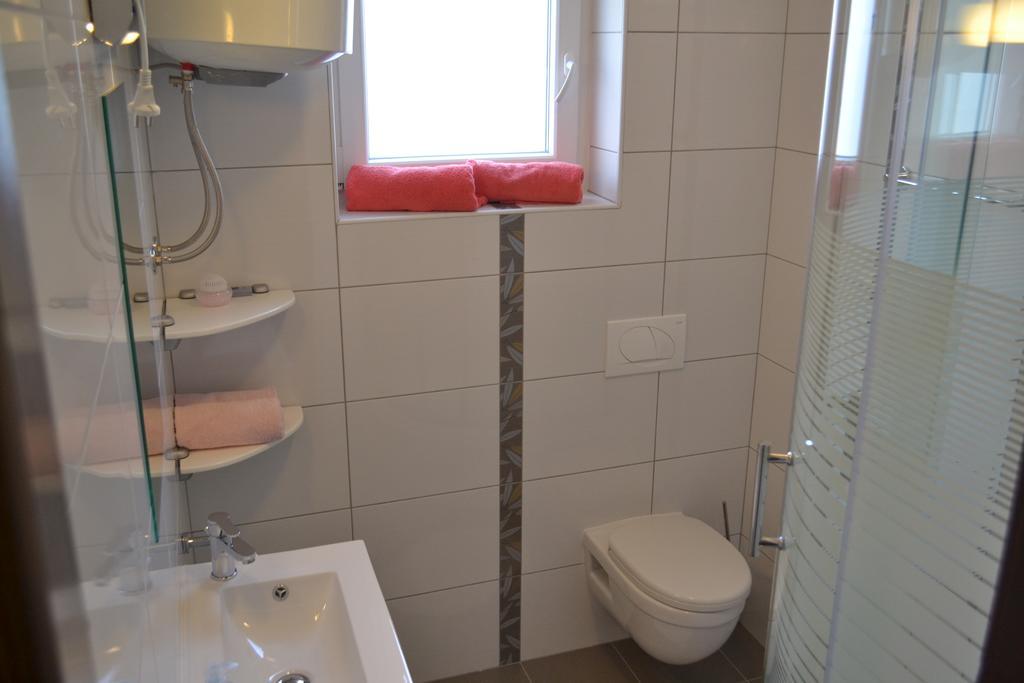 Apartments Peloza Porec Room photo
