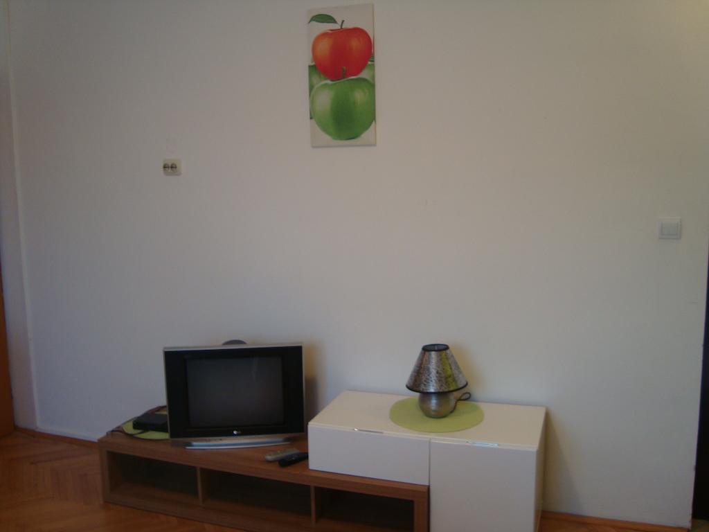 Apartments Peloza Porec Room photo